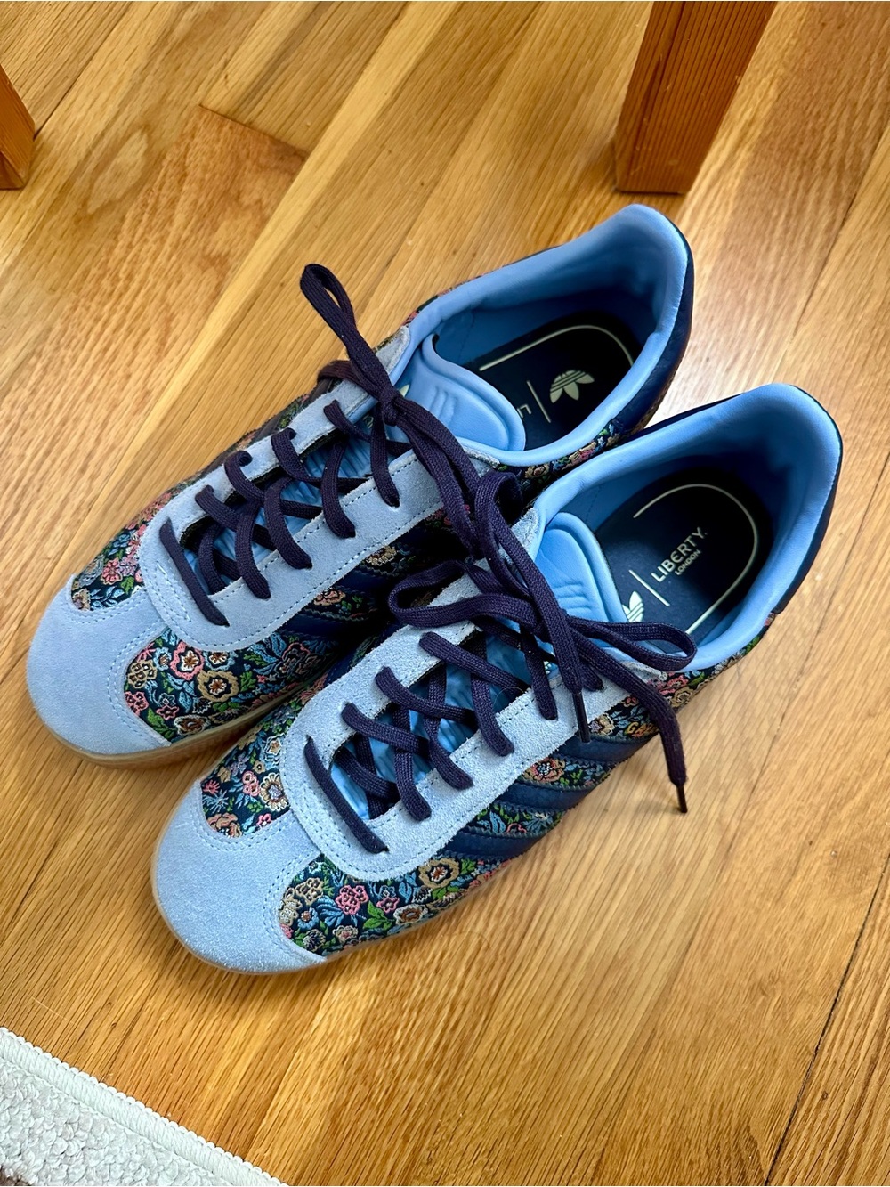 Liberty X London Adidas Gazelle Youth 7 Women’s 8.5 Floral